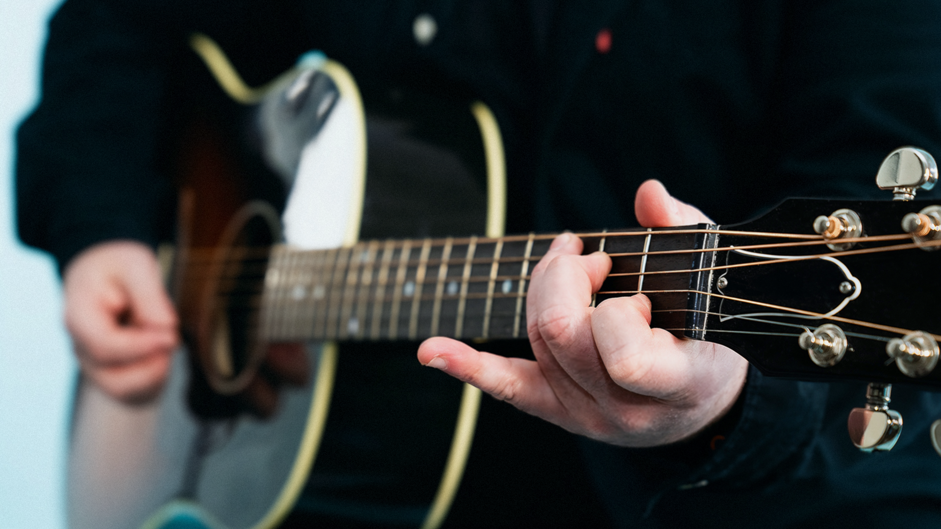 Fousiltz: Master Your Favorite Songs on Guitar